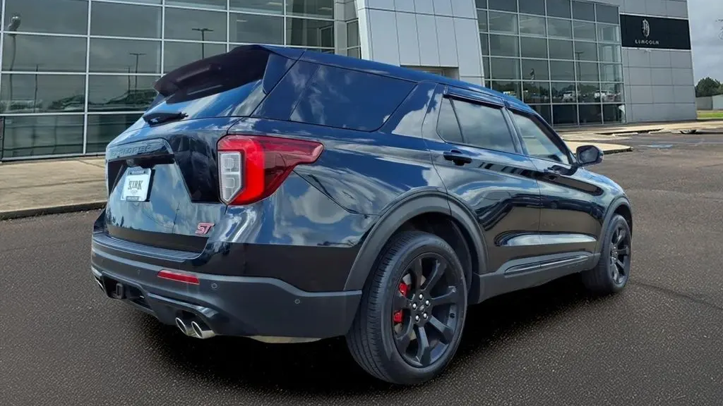 2022 Ford Explorer ST