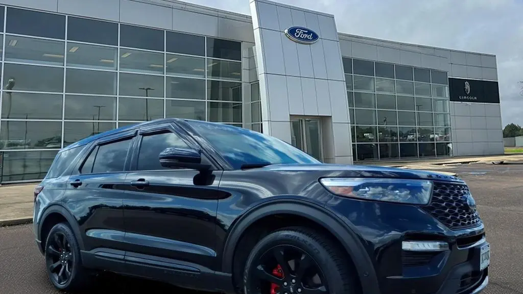 2022 Ford Explorer ST