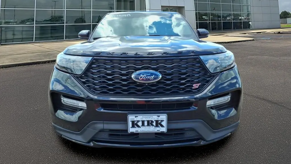 2022 Ford Explorer ST