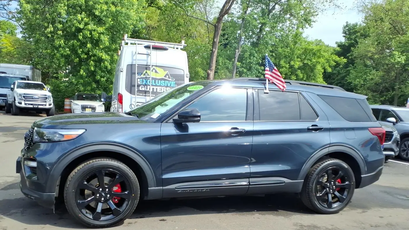 2023 Ford Explorer ST