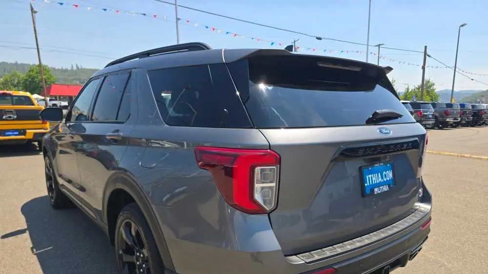 2023 Ford Explorer ST
