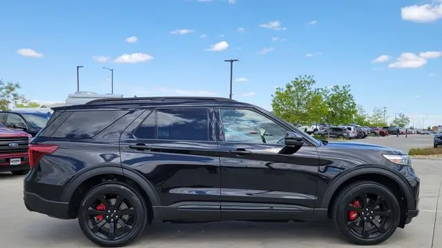 2024 Ford Explorer ST