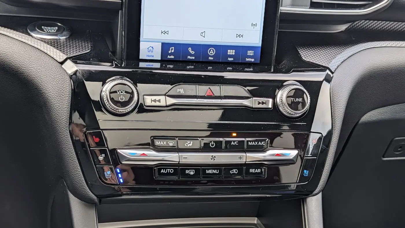 2024 Ford Explorer ST