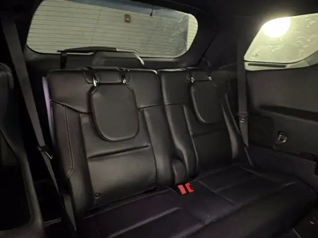 2020 Ford Explorer - $23,000