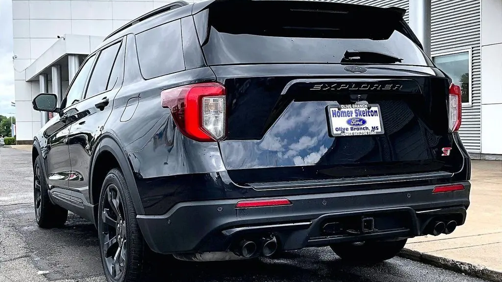 2021 Ford Explorer ST