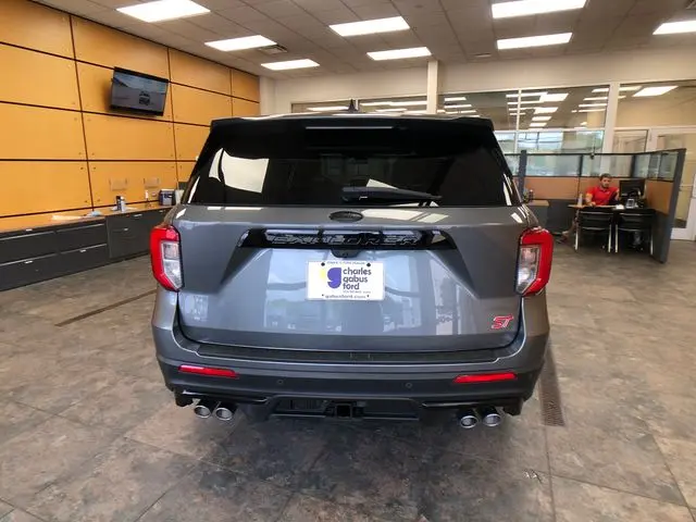 2022 Ford Explorer - $30,783