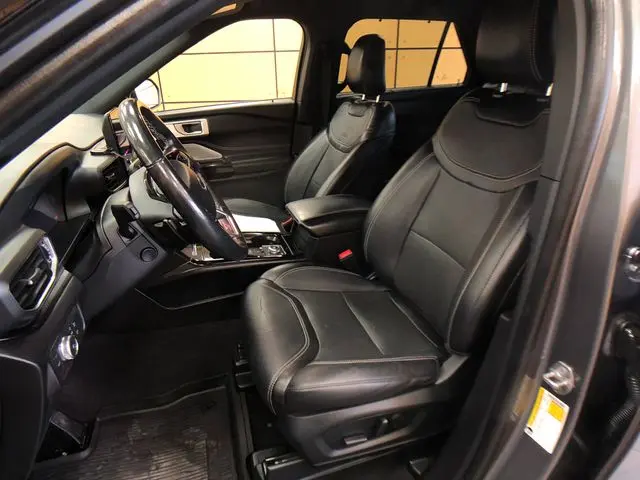 2022 Ford Explorer - $30,783