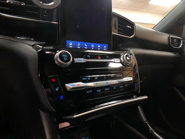 2022 Ford Explorer - $30,783