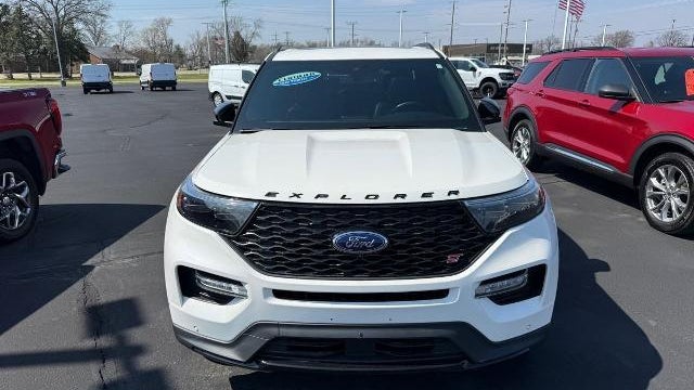 2023 Ford Explorer ST