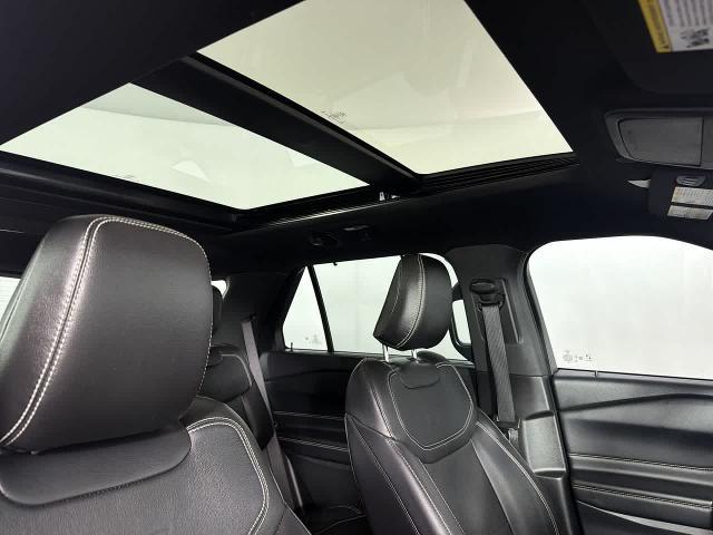 2023 Ford Explorer - $34,900
