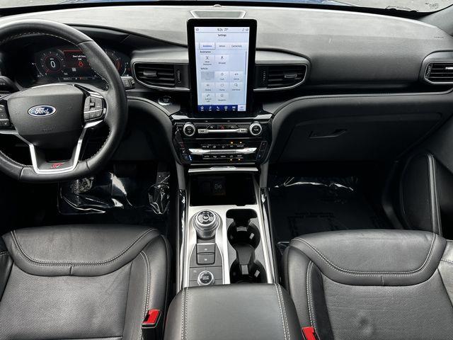 2023 Ford Explorer - $42,600