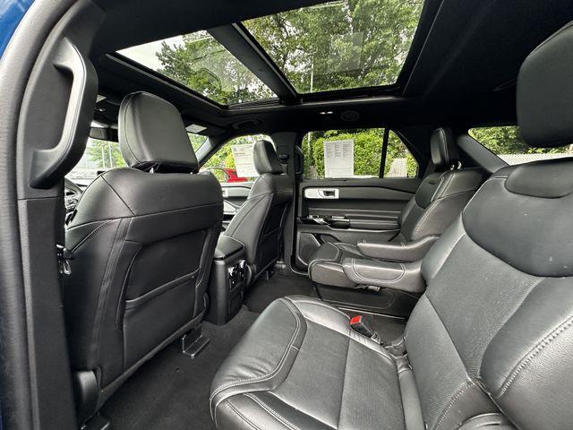 2023 Ford Explorer - $42,600