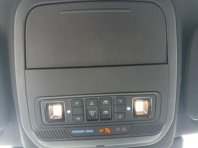 2023 Ford Explorer - $42,600