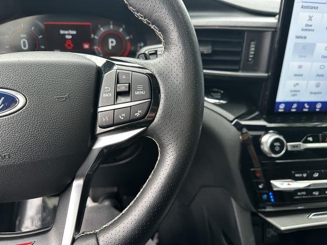 2023 Ford Explorer - $42,600