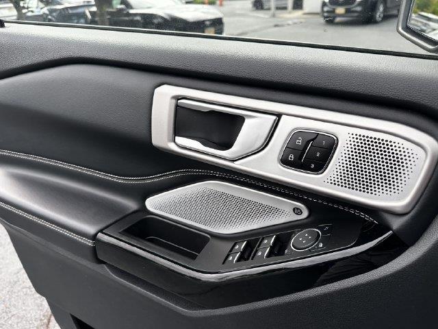 2023 Ford Explorer - $42,600