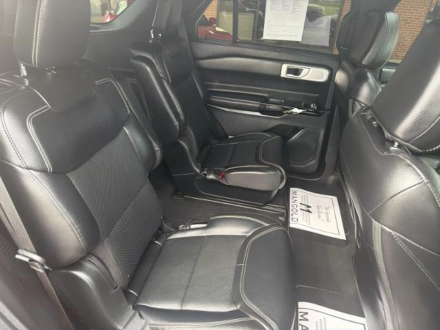 2023 Ford Explorer - $41,996