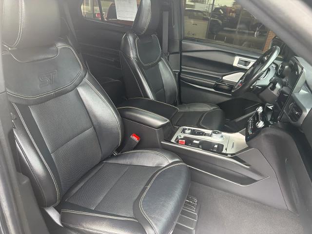 2023 Ford Explorer - $41,996