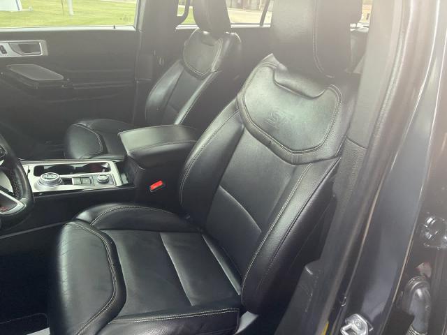2023 Ford Explorer - $41,996