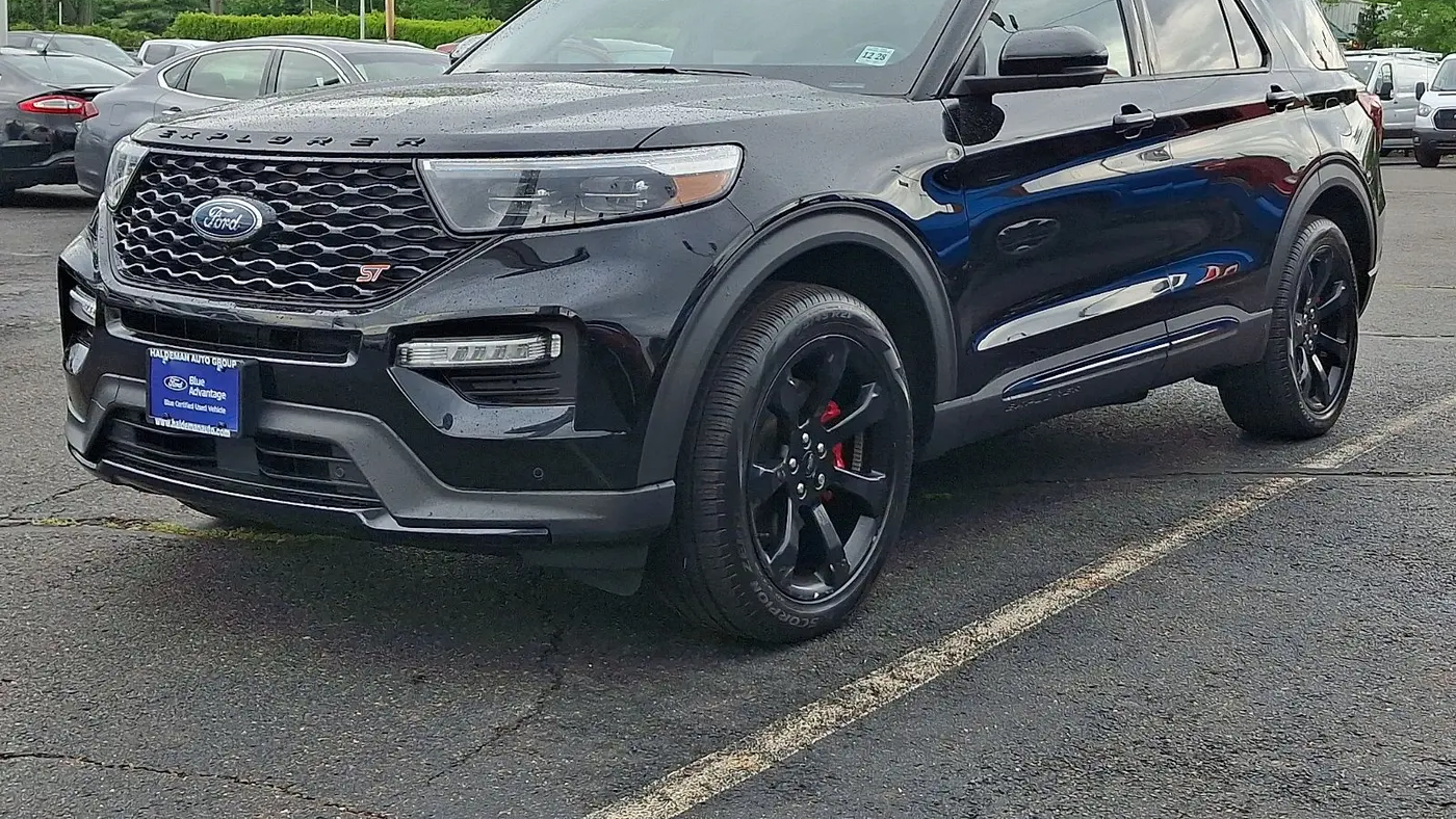 2023 Ford Explorer ST