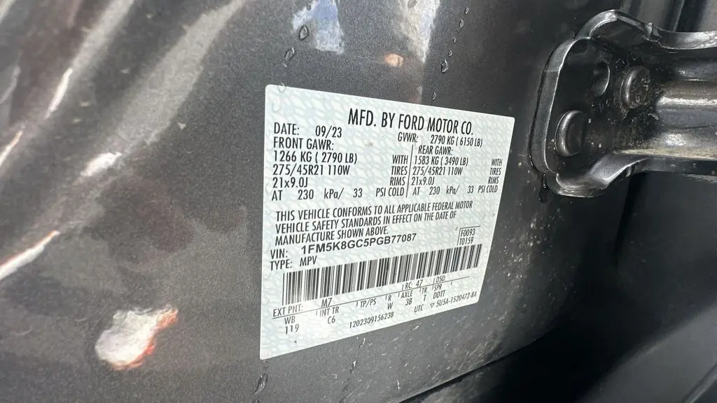 2023 Ford Explorer ST