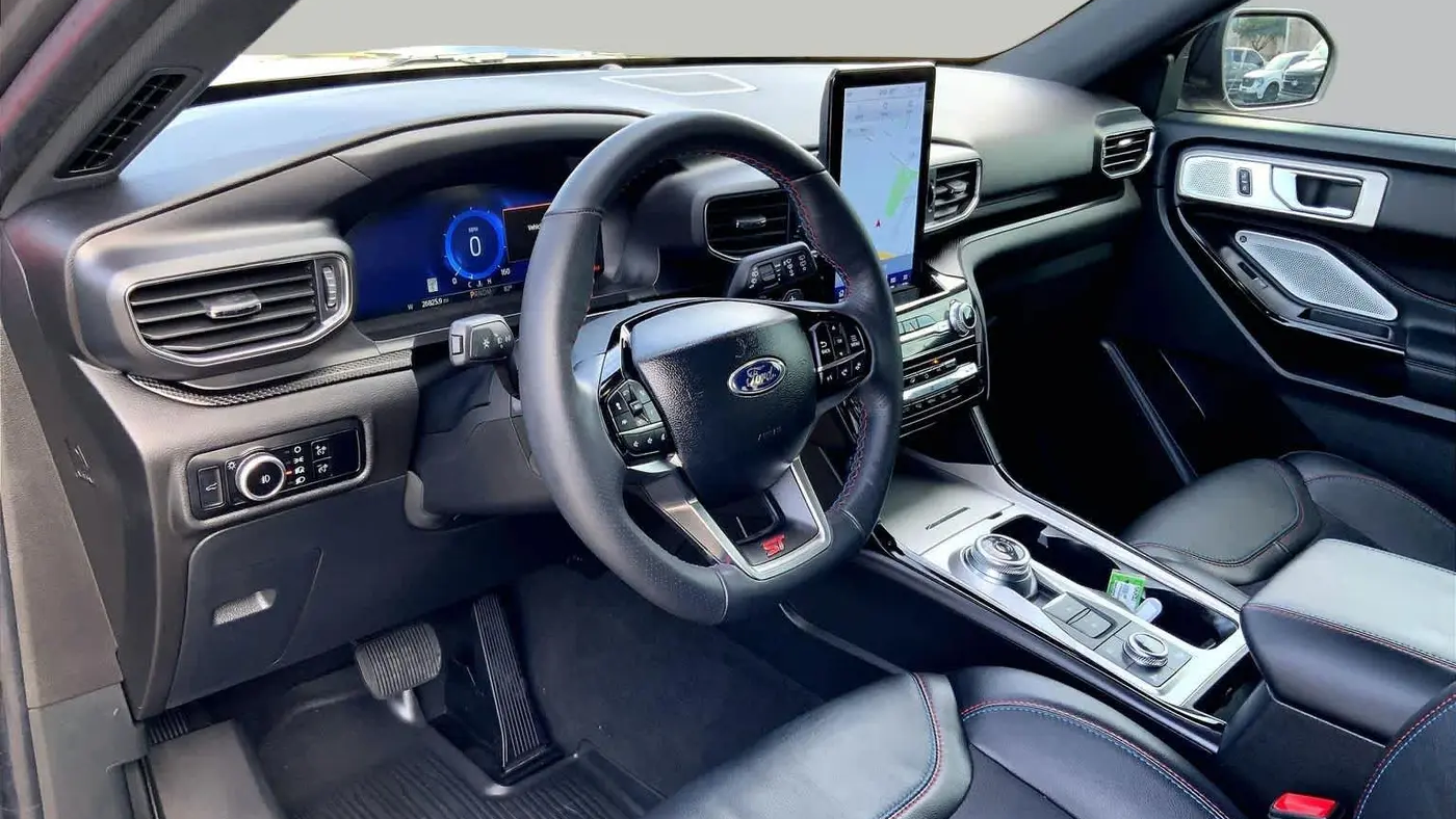 2024 Ford Explorer ST