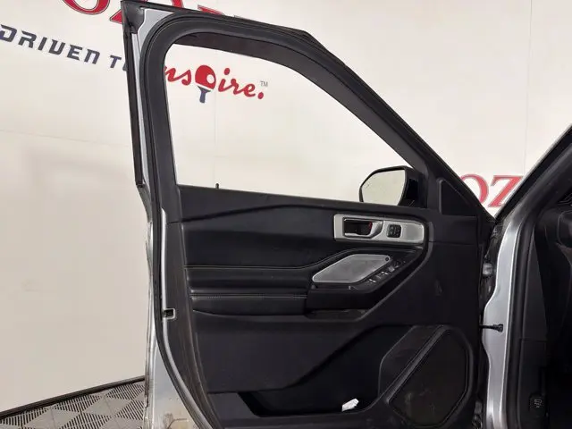 2020 Ford Explorer - $22,000