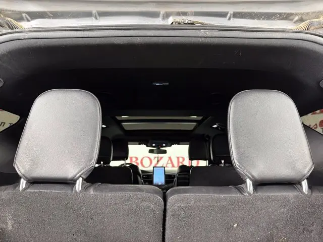 2020 Ford Explorer - $22,000