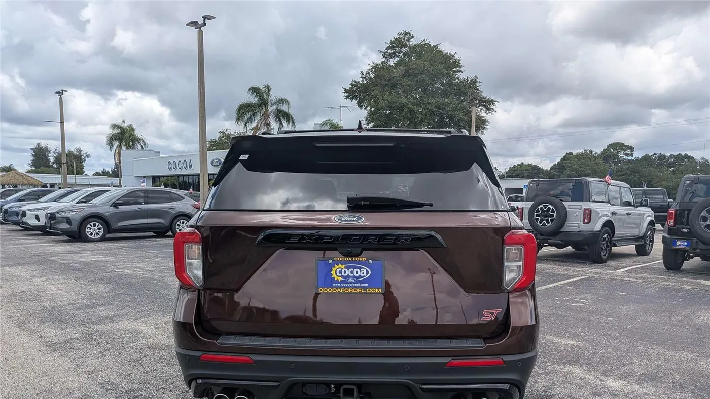 2020 Ford Explorer ST