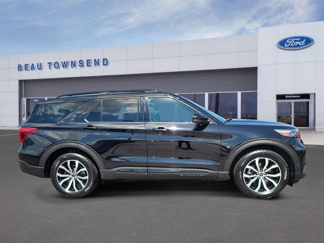 2020 Ford Explorer - $25,995