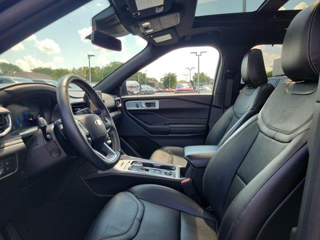2020 Ford Explorer - $25,995