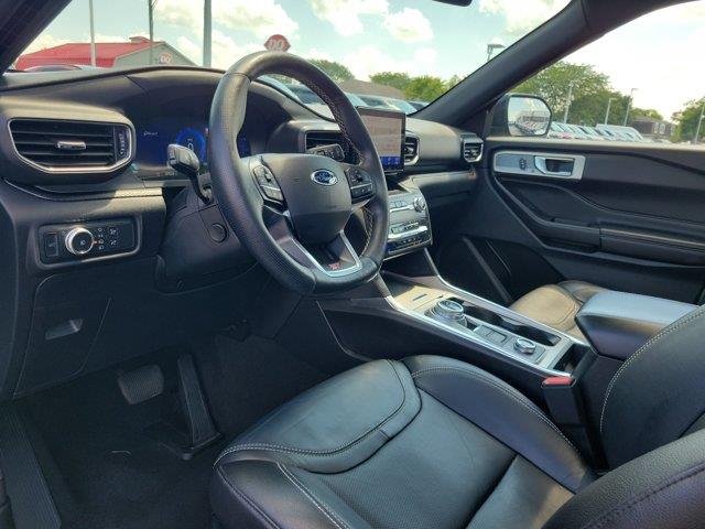 2020 Ford Explorer - $25,995