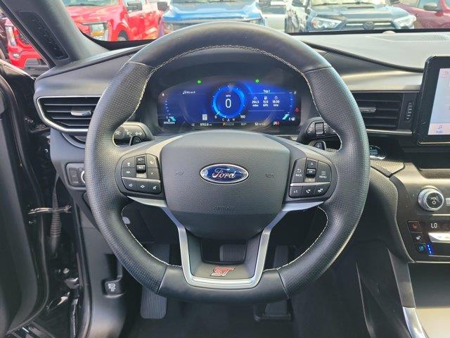 2020 Ford Explorer - $25,995