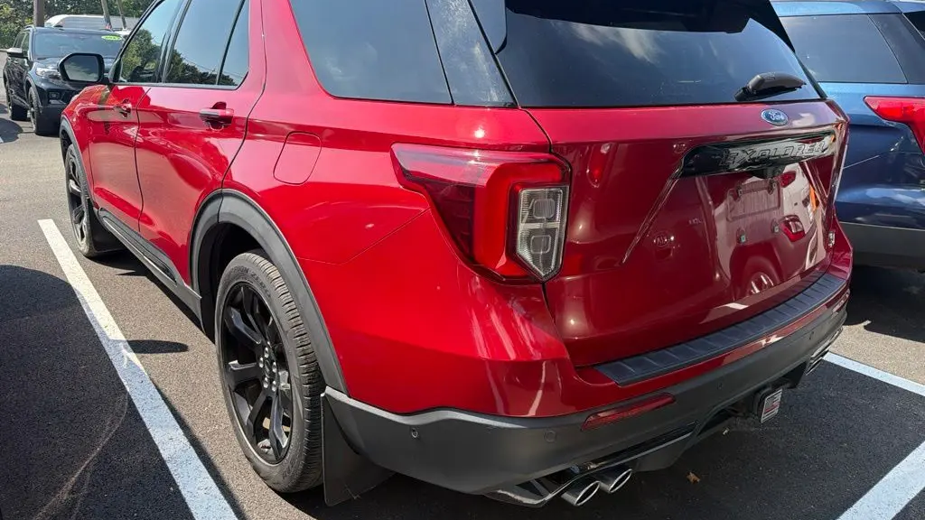 2021 Ford Explorer ST