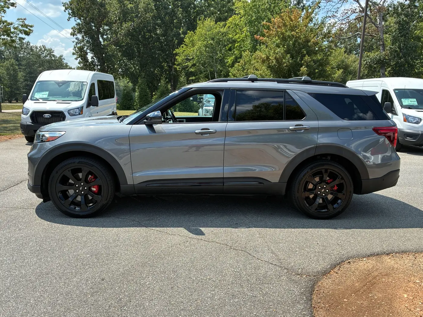 2021 Ford Explorer - $22,995