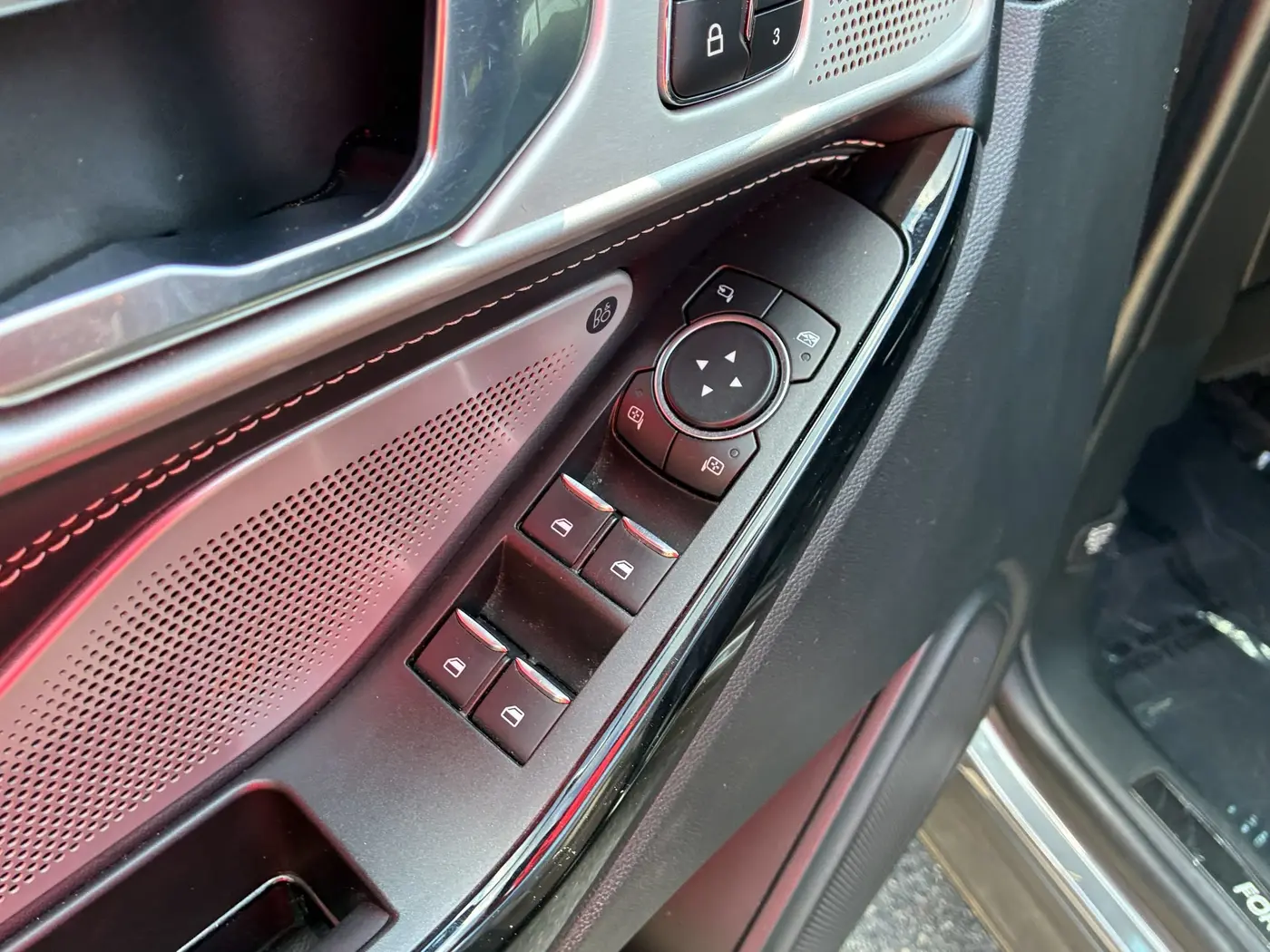 2021 Ford Explorer - $22,995