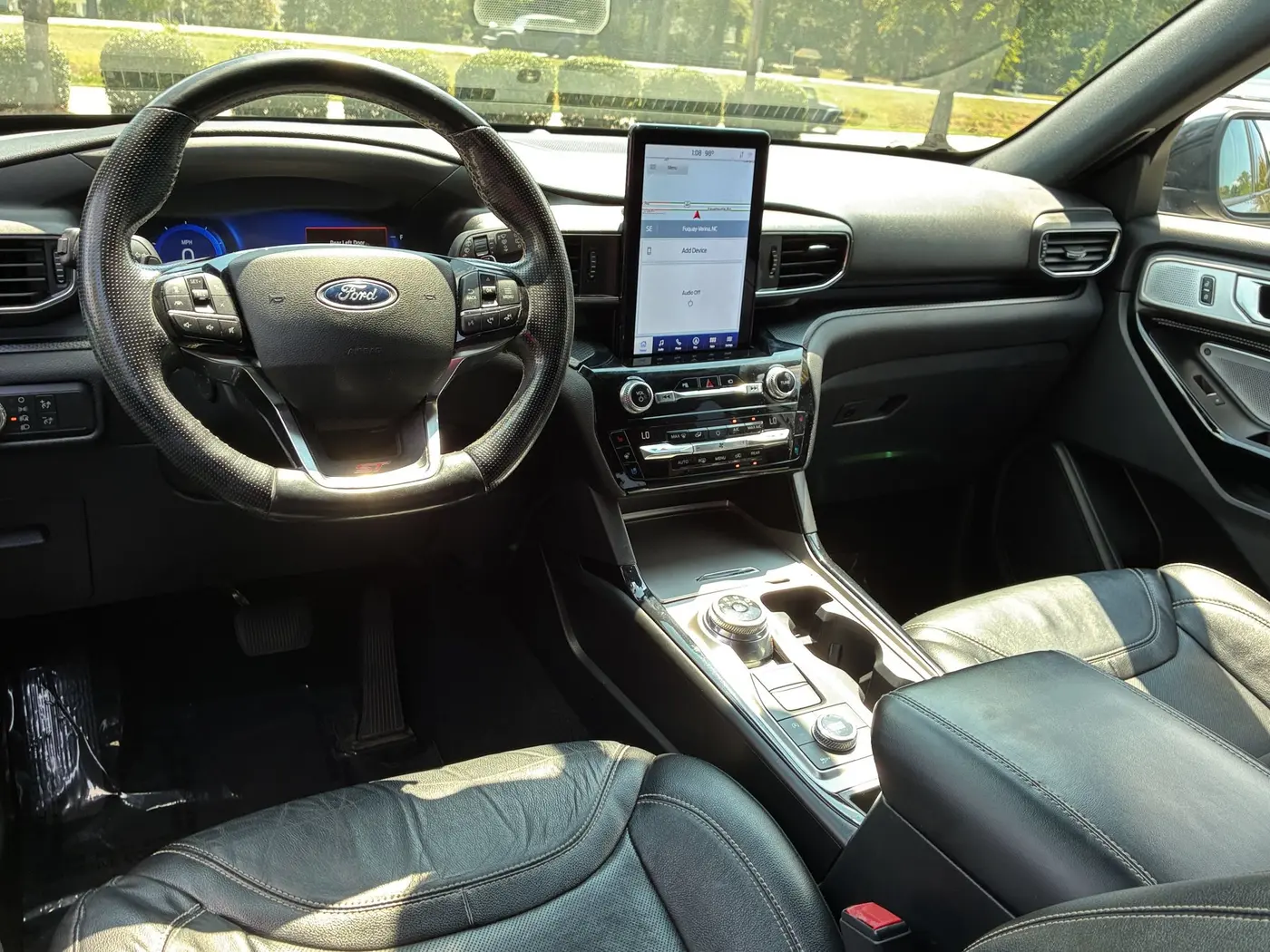 2021 Ford Explorer - $22,995