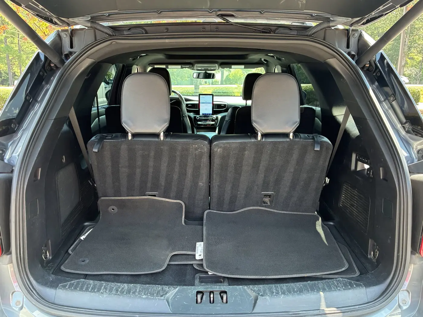 2021 Ford Explorer - $22,995