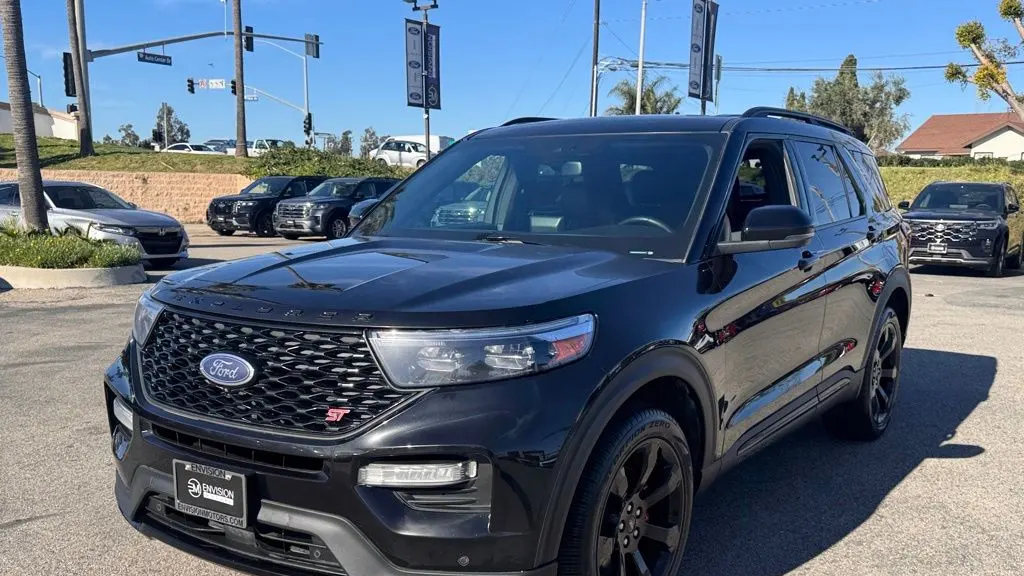 2023 Ford Explorer ST