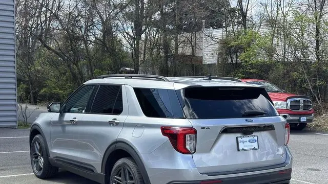 2023 Ford Explorer ST