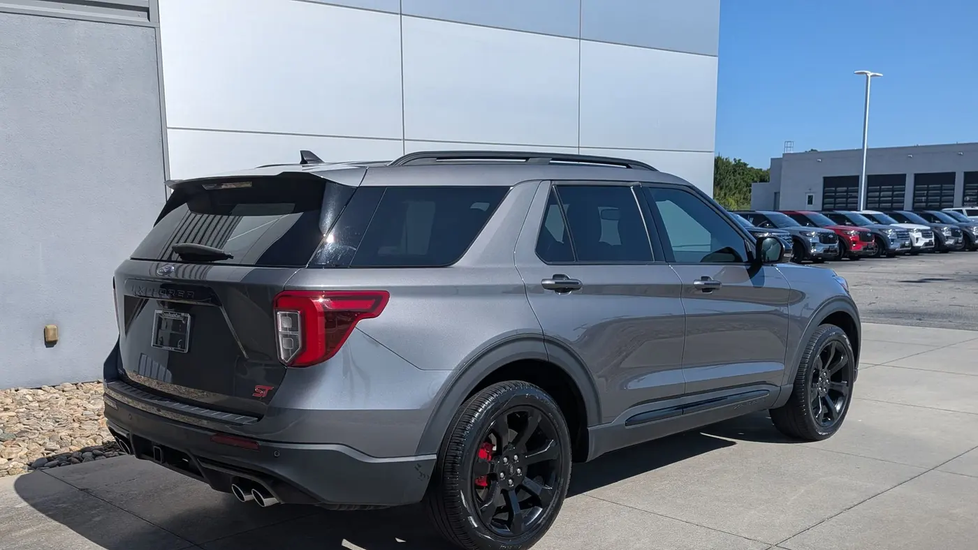 2023 Ford Explorer ST