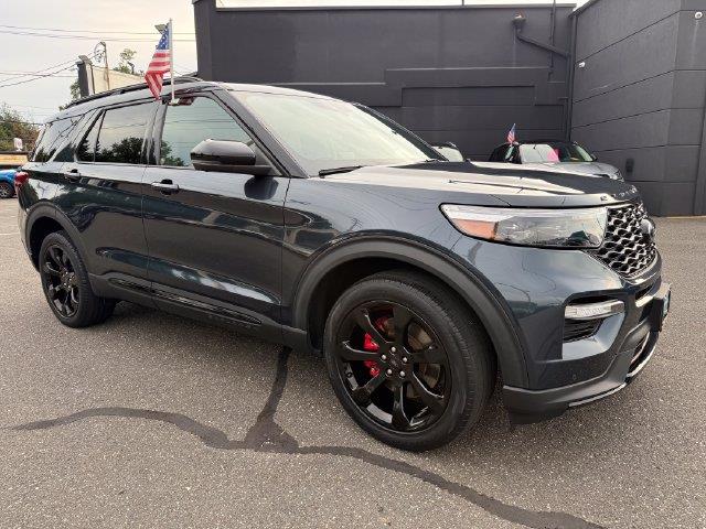 2023 Ford Explorer - $39,995