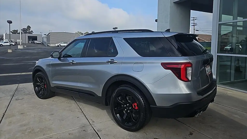 2024 Ford Explorer ST