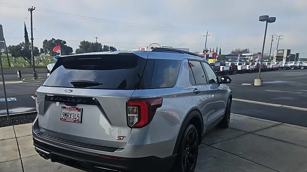 2024 Ford Explorer ST