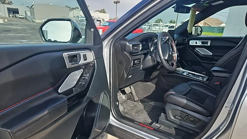 2024 Ford Explorer ST