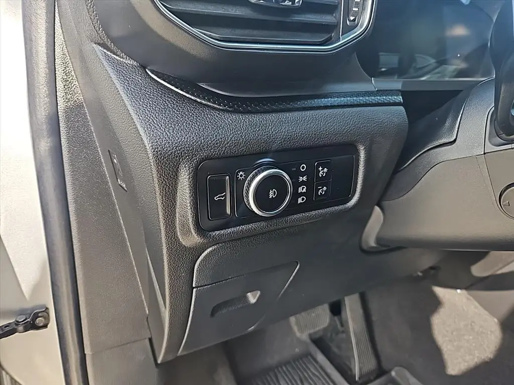 2024 Ford Explorer - $44,988