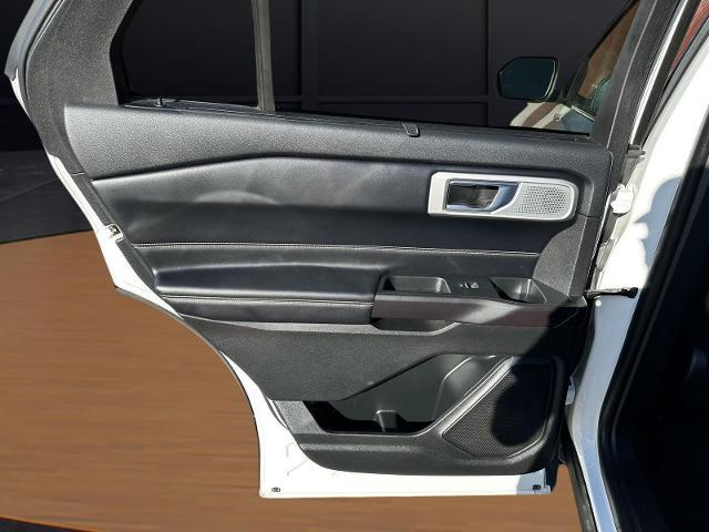 2020 Ford Explorer - $27,695