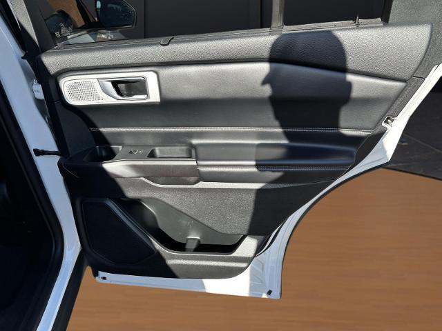 2020 Ford Explorer - $27,695