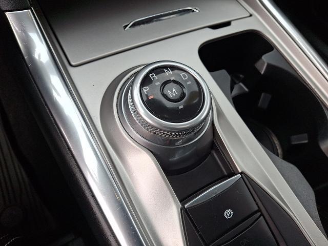 2020 Ford Explorer - $22,900