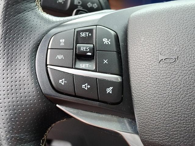 2020 Ford Explorer - $22,900