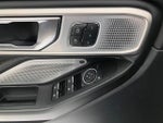 2020 Explorer Thumbnail 13